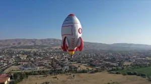 Nevşehir'de üretilen 'roket balon'un test uçuşu yapıldı