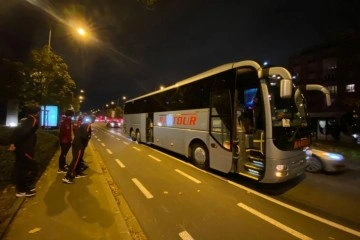 Otobüs bozuldu Ümit Milli Takım maça yetişemedi!