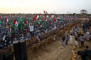 Pakistan’da hükümet karşıtı protesto