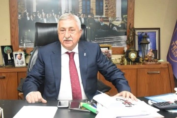 Palandöken: 'Marketler şehir dışına çıkarsa esnaf rahatlar'