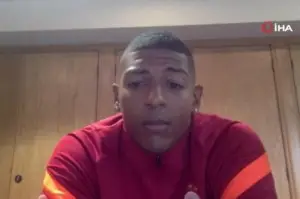 Patrick van Aanholt: 'Galatasaray ile ocak ayından bu yana görüşüyorduk'