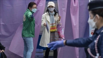 Pekin'de Omicron belirlenen vakaya virüsün postadan bulaştığı ileri sürüldü
