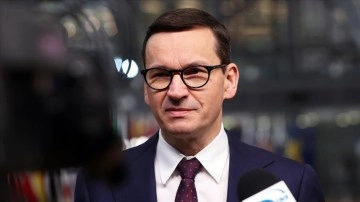 Polonya Başbakanı Morawiecki ülkesi hakkında yasal süreç başlatan AB'yi eleştirdi