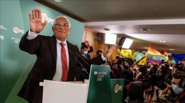 Portekiz'de pazar günkü seçimleri kazanan Başbakan Costa Kovid-19 oldu