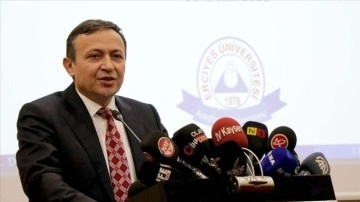 Prof. Dr. Çalış: Aşı Araştırma ve Uygulama Merkezinde faz-1, faz-2, faz-3 dozları üretilecek