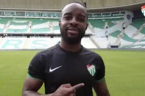 Reagy Ofosu resmen Bursaspor’da