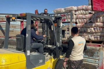 Sadece İnsan Derneği’nden deprem bölgelerine destek