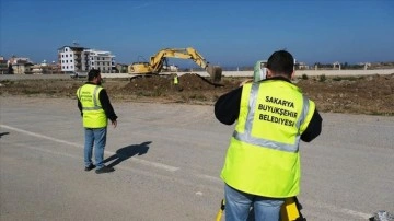 Sakarya Büyükşehir Belediyesi İskenderun'da konteyner kent çalışmasına başladı