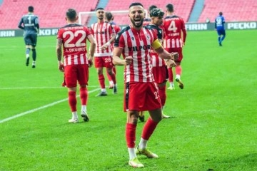 Samsunspor’un gol yükünü Yasin Öztekin çekti