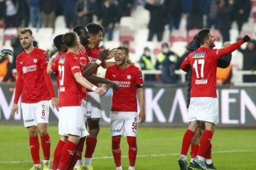 Sivasspor 4’te 4 yapmayı hedefliyor