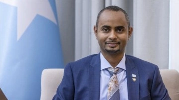Somali'nin Türkiye mezunu Adalet Bakanı Nur, Savunma Bakanı olarak atandı