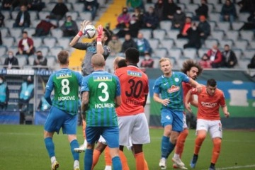 Spor Toto Süper Lig: Çaykur Rizespor: 0 - Yeni Malatyaspor: 0