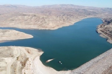 Su seviyesinde korkutan düşüş, zorunlu su kesintisine neden oldu