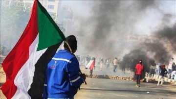 Sudan'da askeri yönetim karşıtı gösterilerde 2 kişi öldü