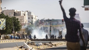 Sudan'da protestocular sivil yönetime geçilmesinde ısrarcı