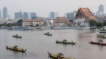 Tayland Kovid-19 aşısı olan turistlere kapılarını yeniden açtı