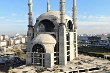 Ümraniye’de sırra dönen cami inşaatı: 5 yıldır bitmesi bekleniyor